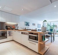 Relaxed Apartment In Camperdown - Tourism Cairns
