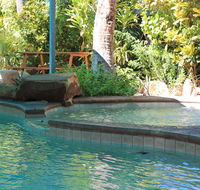 Roey Backpackers and Party Bar - Tourism Cairns
