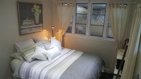Rosslyn Cottages - Tourism Cairns 0