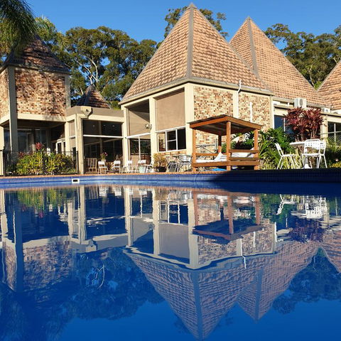 Sanctuary Resort Motor Inn - Tourism Cairns 3