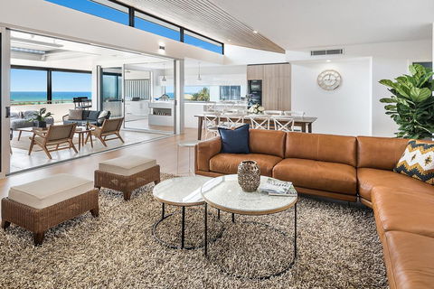 Sea La Vie #2 Luxury Apartment In Coffs Harbour Jetty With Pool, Views And Walking Distance To The Beach! - Tourism Cairns 3
