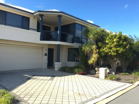 Seahaven By Rockingham Apartments - Tourism Cairns 0