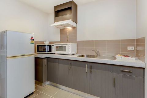 Seymours On Lydiard - Tourism Cairns 3