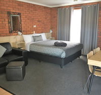 Shannon Motor Inn - Tourism Cairns