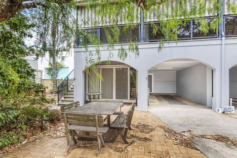 Shoal Bay Avenue, Unit 2/7 - Tourism Cairns 0