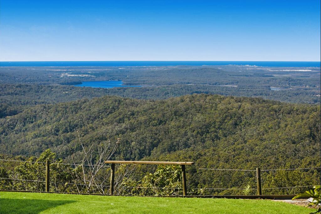 Bald Knob QLD Tourism Cairns