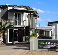 Smart Stayzzz Inns - Tourism Cairns
