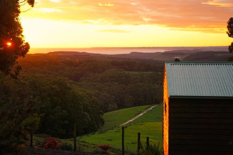 Southern Anchorage Retreat - Tourism Cairns 0