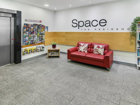 Space Holiday Apartments - Tourism Cairns 0