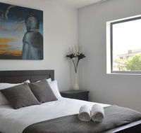 Spacious 2 Bed 2 Bath Unit - LUMA APARTMENTS - Tourism Cairns