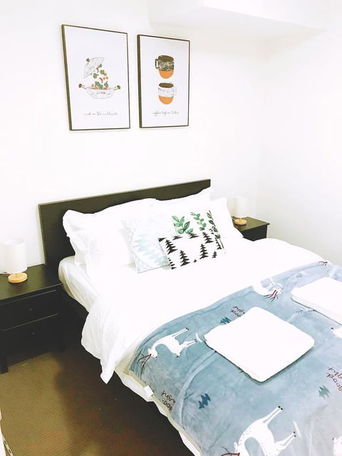 Spacious Apartment Close To Train Station And Airport - Tourism Cairns 3