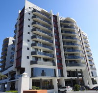 Springwood Tower Apartment Hotel - Tourism Cairns