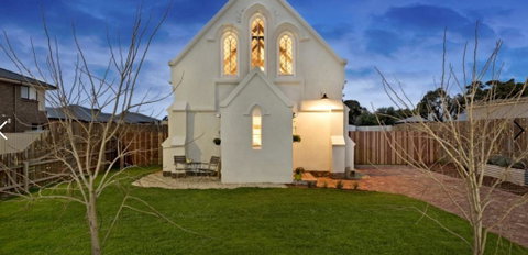 St James Converted Church - Tourism Cairns 0