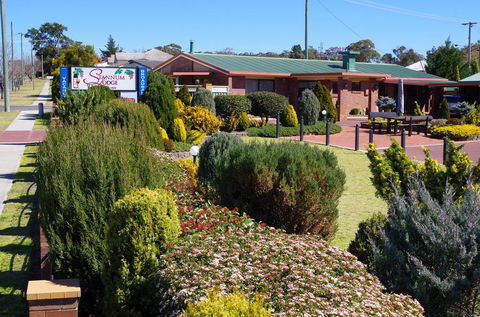 Stannum Lodge Motor Inn - Tourism Cairns 1