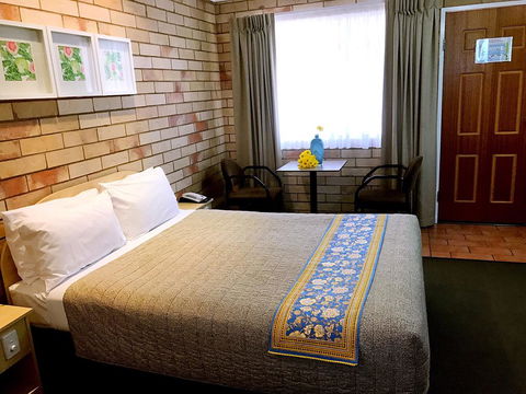 Starlight Motor Inn - Tourism Cairns 2