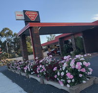 Statesman Motor Inn - Tourism Cairns