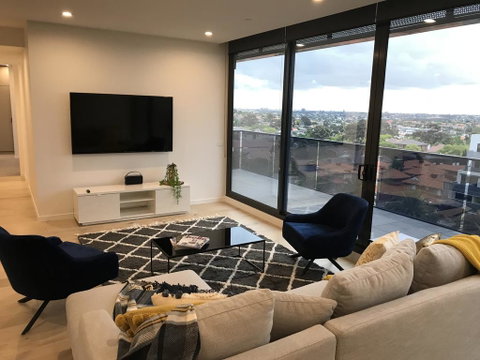 StayCentral Essendon Escape Sub-penthouse - Tourism Cairns 0