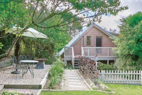 Stonehenge Retreat - Tourism Cairns 2