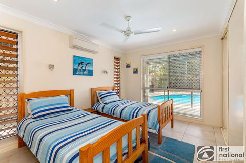 Stunning Waterfront Home With Pool - Sylvan Beach Esp, Bellara - Tourism Cairns 2