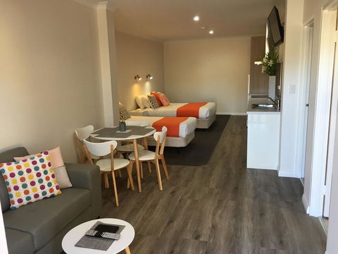 Sturt Motel - Tourism Cairns 0