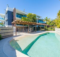 Stylish Beach Side Apartment - Unit 5 - 33 Lorikeet Drive - Tourism Cairns