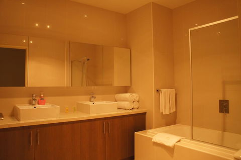 Summer Inn Holiday Apartments - Tourism Cairns 3