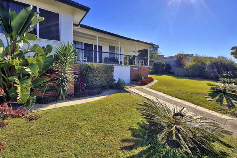 Summer Salt At South West Rocks - Tourism Cairns 1