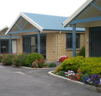 Summers Rest Units - Tourism Cairns