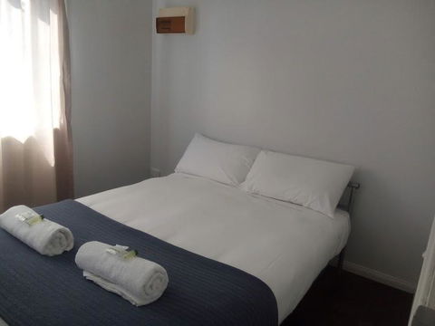 Summit Cabin - Tourism Cairns 0