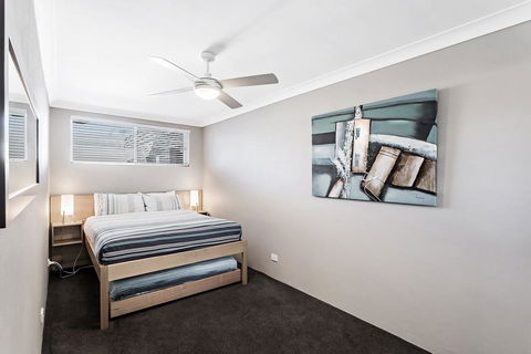 Sundeck, Unit 8/51 Ronald Avenue - Tourism Cairns 1