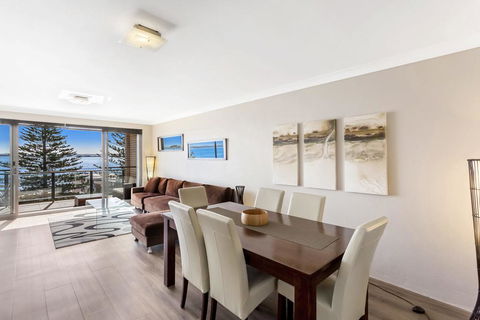 Sundeck, Unit 8/51 Ronald Avenue - Tourism Cairns 0