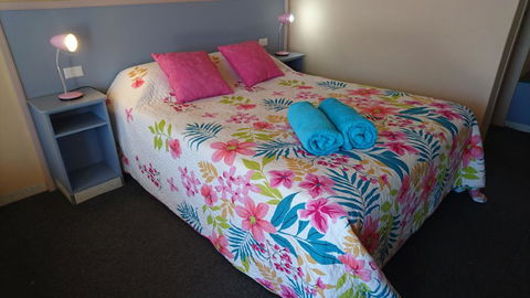 Sunflower Motel - Tourism Cairns 1