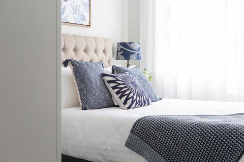 Sunny Apartment In Quiet And Green Neighbourhood - Tourism Cairns 3