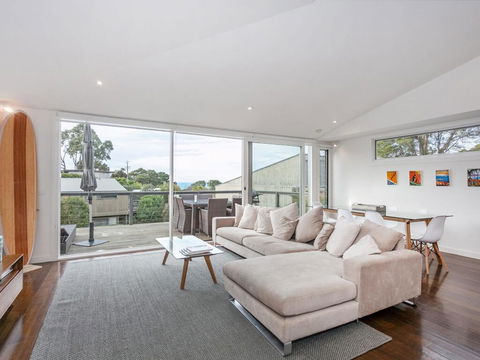 SUNRISE AT BREAKERS - Townhouse Close To Town - Tourism Cairns 3