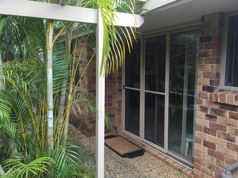 Sunshine Coast Tropical Getaway - Tourism Cairns 3