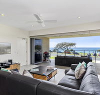 Surf 101 on Cabarita Beach - Tourism Cairns