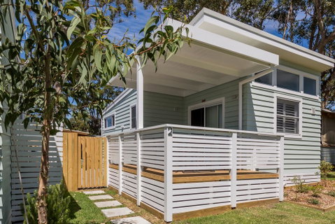 Surfside Cudmirrah Beach - Tourism Cairns 0