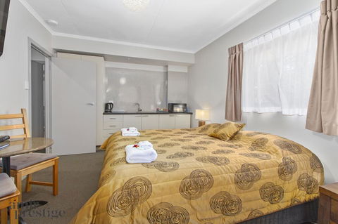 Tall Trees Motel Mountain Retreat - Tourism Cairns 1