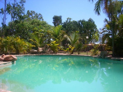 Territory Manor Motel & Caravan Park - Tourism Cairns 0