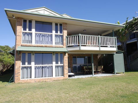 The Barn 2 Upstairs - Tourism Cairns 1