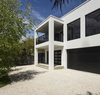 Pearl Hawley Beach - Tourism Cairns