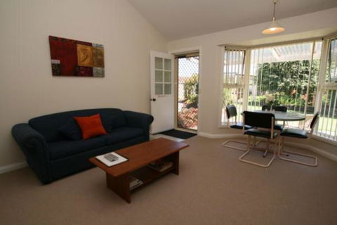Shearwater Cottages - Tourism Cairns 1