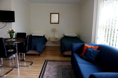 Shearwater Cottages - Tourism Cairns 7