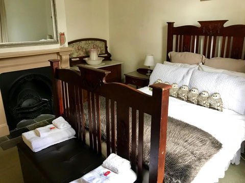 Eliza Cottage - Tourism Cairns 13