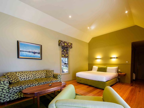 Freycinet Lodge - Tourism Cairns 6