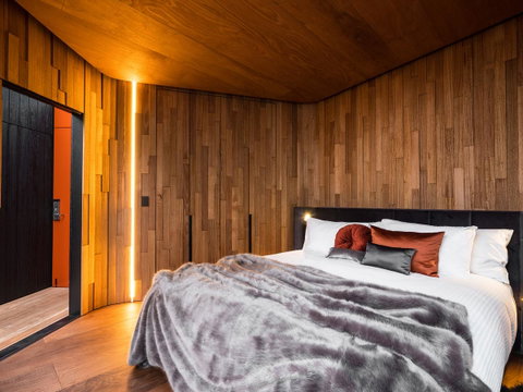 Freycinet Lodge - Tourism Cairns 22