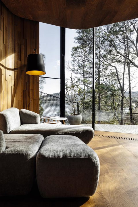 Freycinet Lodge - Tourism Cairns 1