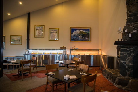 Freycinet Lodge - Tourism Cairns 9