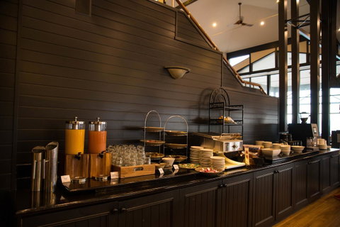 Freycinet Lodge - Tourism Cairns 10