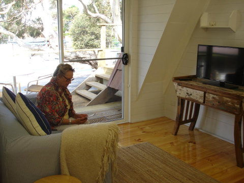 Bicheno By The Bay - Tourism Cairns 12